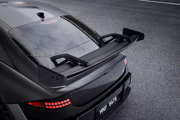 Hyundai Ioniq 6 N отримав карбоновий комплект вартістю $7,5 тисяч