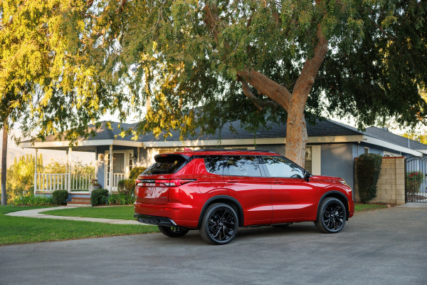 Nissan розкрив новий Rogue Plug-in Hybrid