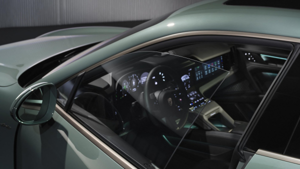 Porsche Cayenne став електромобілем потужністю до 1155 к.с.