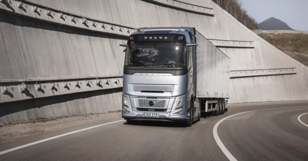 Volvo Trucks інтегрувала систему stop/start у вантажівки Volvo Trucks інтегрувала систему stop/start у вантажівки