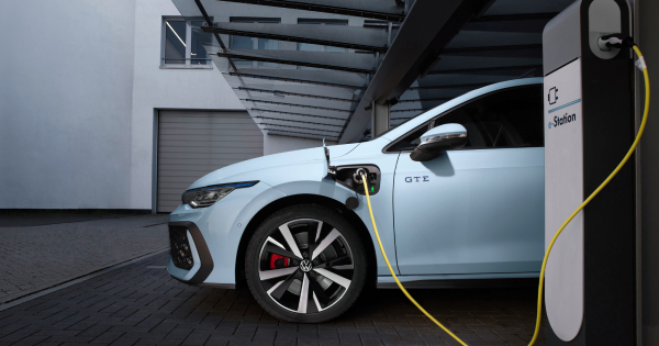 Плагін-гібриди випередили дизельні автомобілі за продажами в Європі