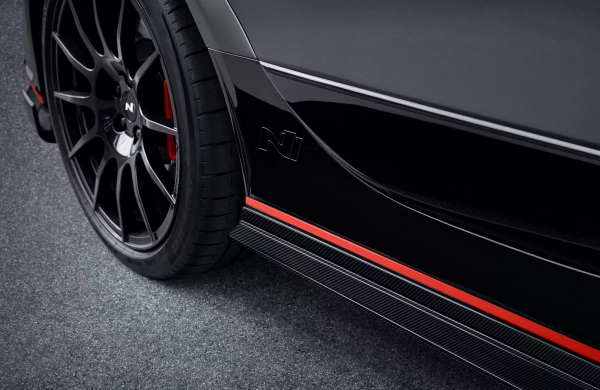 Hyundai Ioniq 6 N отримав карбоновий комплект вартістю $7,5 тисяч