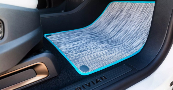 Rivian R1S Quad Miami Edition: буде всього лише 10 екземплярів