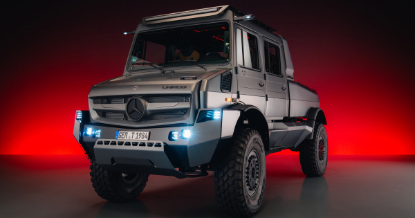 Mercedes представив найрозкішніший Unimog Mercedes представив найрозкішніший Unimog
