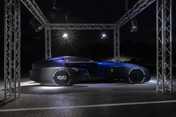 Електромобіль Renault Filante проїхав понад 1000 км за 10 годин