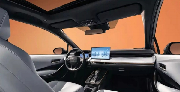 Toyota представила оновлені версії Corolla в Китаї