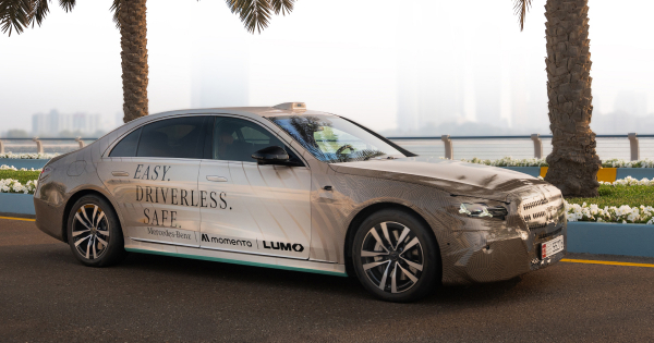Mercedes разом з китайською Momenta запустить роботаксі в Абу-Дабі Mercedes разом з китайською Momenta запустить роботаксі в Абу-Дабі