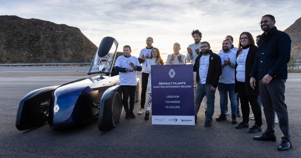 Електромобіль Renault Filante проїхав понад 1000 км за 10 годин