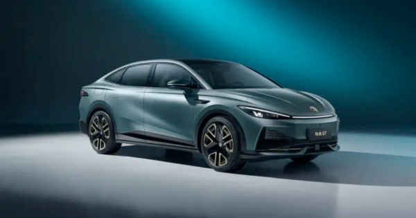 Розробка першого спільного автомобіля Volkswagen і Xpeng зайняла всього 18 місяців Розробка першого спільного автомобіля Volkswagen і Xpeng зайняла всього 18 місяців