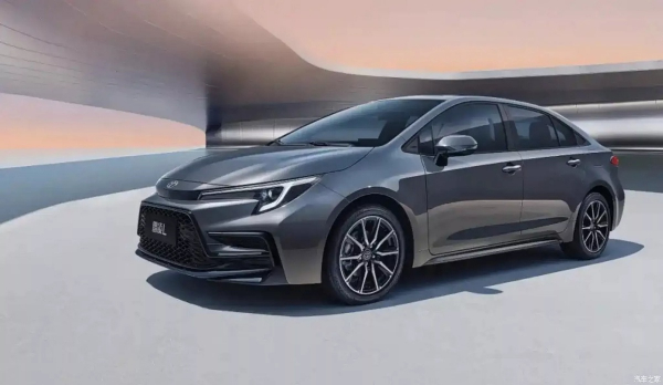 Toyota представила оновлені версії Corolla в Китаї