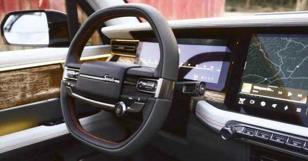 Scout Motors збирає "механічні" звуки, щоб відтворити їх у своїх електромобілях Scout Motors збирає "механічні" звуки, щоб відтворити їх у своїх електромобілях