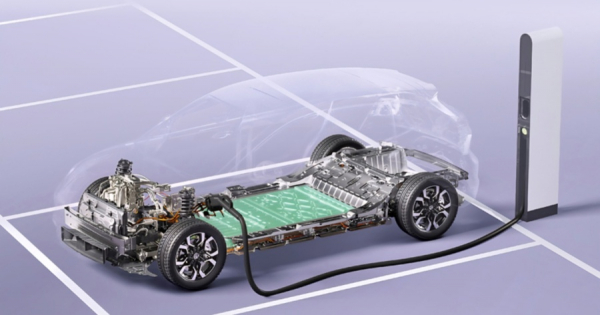 Новий MG4 з напівтвердотільною батареєю вже продається у Китаї