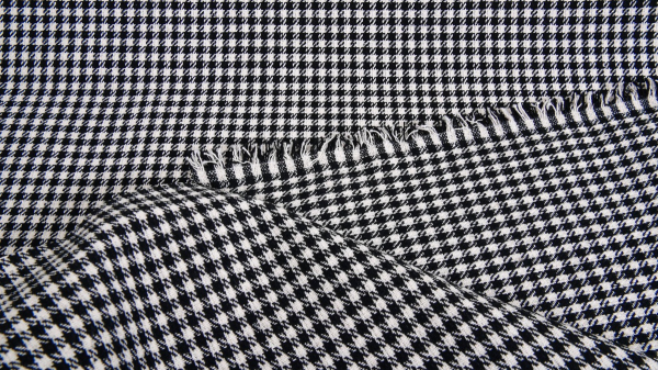 Porsche відновила виробництво класичних тканин для інтер'єрів автомобілів Porsche відновила виробництво класичних тканин для інтер'єрів автомобілів