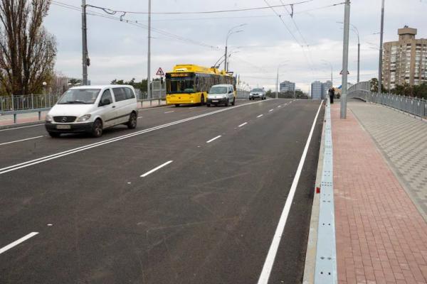 На лівому березі Києва змінили рух трамваїв та тролейбусів через відключення світла – маршрути На лівому березі Києва змінили рух трамваїв та тролейбусів через відключення світла – маршрути