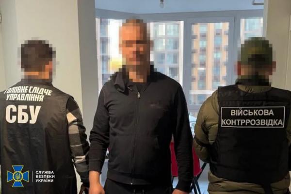 Прокуратура: Заступник глави однієї з РДА Києва допоміг ухилитися від служби 190 чоловікам