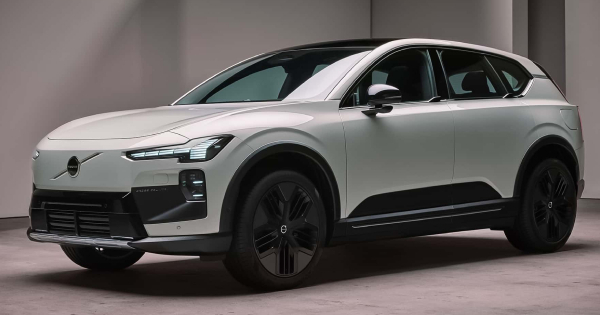 Volvo представила електричний кросовер EX60 зі швидкою зарядкою та запасом ходу 810 км