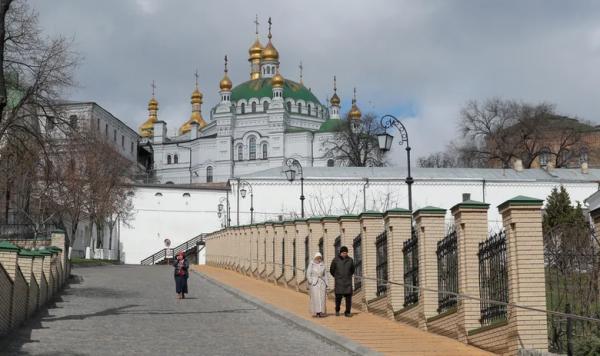 Лавра вперше з часів Другої світової війни зазнала пошкоджень унаслідок атаки 24 січня – фото Лавра вперше з часів Другої світової війни зазнала пошкоджень унаслідок атаки 24 січня – фото