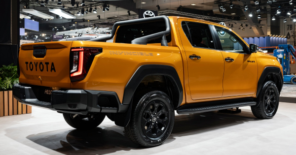 Гібрид та електромобіль: Toyota представила новий Hilux на Brussels Motor Show 2026