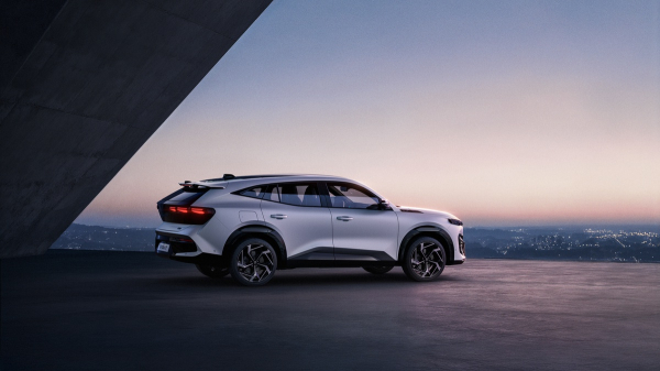 Renault представила новий флагман Filante, але не для Європи