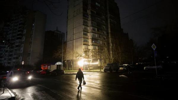 По всьому Києву і в Бучанському районі знову діють аварійні відключення