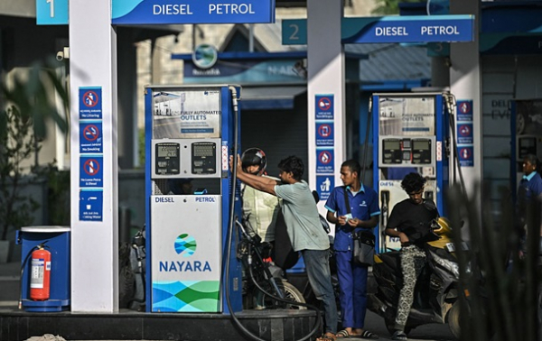 Росія знижує ціни на нафту для Індії, щоб вернути покупців - ЗМІ Росія знижує ціни на нафту для Індії, щоб вернути покупців - ЗМІ