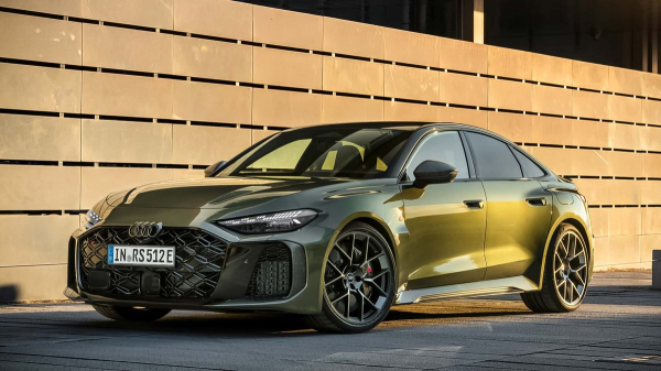 Новий Audi RS5 став плагін-гібридом, що важить 2,3 тонни