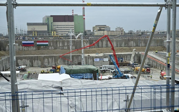 Росія почала будувати нову АЕС в Угорщині