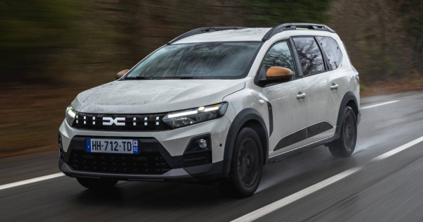 Dacia Sandero LPG та Jogger LPG вперше отримали автоматичну коробку передач Dacia Sandero LPG та Jogger LPG вперше отримали автоматичну коробку передач