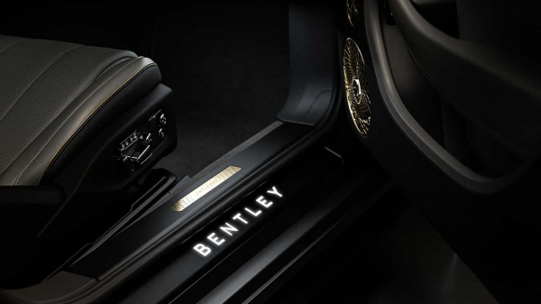 Концертний зал на колесах: Bentley представила аудіосистему Naim for Mulliner Концертний зал на колесах: Bentley представила аудіосистему Naim for Mulliner