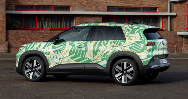 Очікується восени: Volkswagen показав новий кросовер ID. Cross