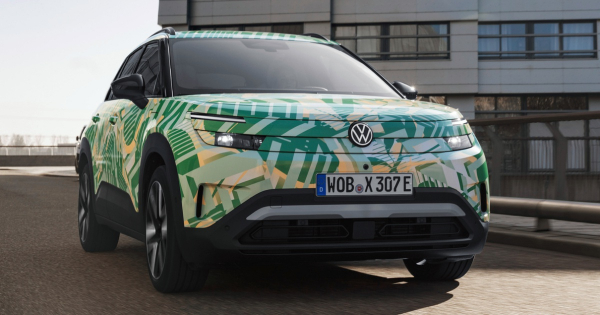 Очікується восени: Volkswagen показав новий кросовер ID. Cross