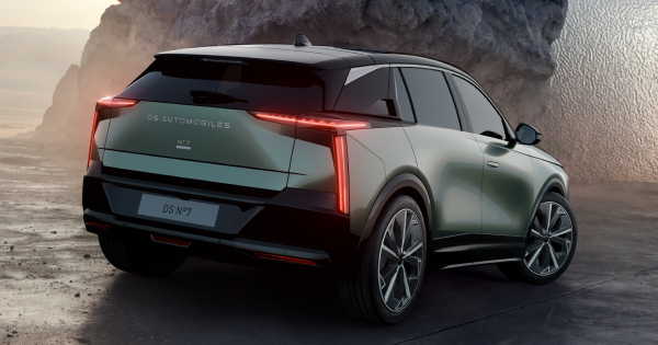 DS Automobiles представила DS N&deg;7 другого покоління