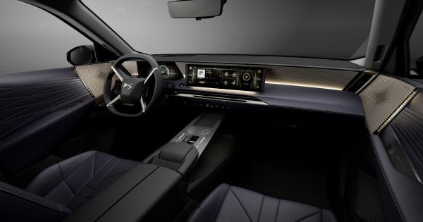 DS Automobiles представила DS N&deg;7 другого покоління