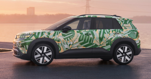 Очікується восени: Volkswagen показав новий кросовер ID. Cross