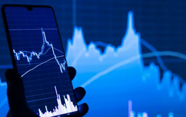 Зростання ВВП України торік стало найменшим за останні три роки