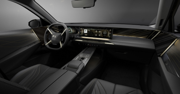 DS Automobiles представила DS N&deg;7 другого покоління