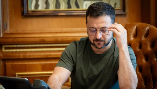 Зеленський погодив чергові &laquo;далекобійні санкції&raquo; проти Росії