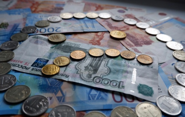 Російська промисловість прискорює падіння