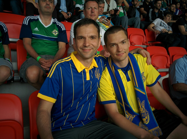 Футбольна навколосвітня подорож: &laquo;З квитками на Ліверпуль допоміг олдскульний &laquo;скаузер&raquo;, а на стадіон Заглемб&rsquo;є нас провів фан київського Динамо&raquo;