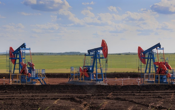 Нафтогазові доходи РФ обвалилися на 43%