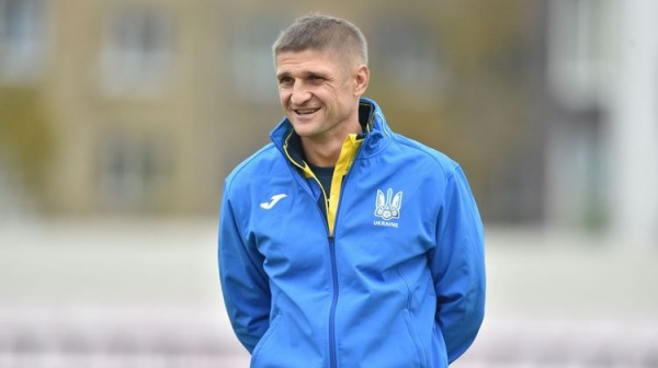 Степаненко, Єзерський та італієць Каталано увійдуть до тренерського штабу Мальдери у збірній України Степаненко, Єзерський та італієць Каталано увійдуть до тренерського штабу Мальдери у збірній України