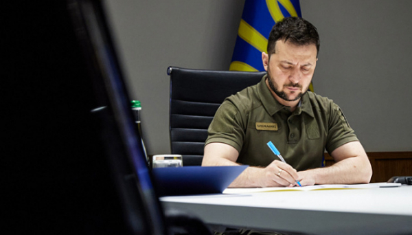 Красну площу виключили з плану українських атак на час параду - Зеленський підписав указ