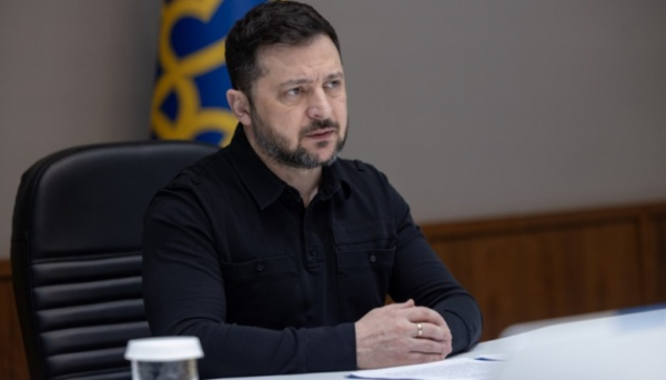 Зеленський поговорив із Макроном та Стере