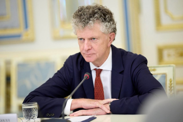 Зеленський зустрівся із радником прем&rsquo;єра Британії - говорили про фронт і  результати ударів України по РФ