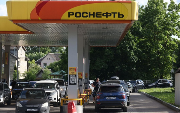 У Росії запроваджують нові ліміти на АЗС