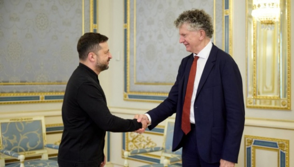 Зеленський зустрівся із радником прем&rsquo;єра Британії - говорили про фронт і  результати ударів України по РФ