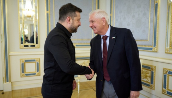 Зеленський зустрівся з сенатором Гремом Зеленський зустрівся з сенатором Гремом