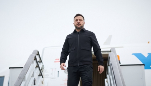 Зеленський прибув до США