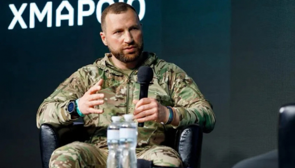 Президент доручив Євгенію Хмарі виконувати обов’язки міністра оборони Президент доручив Євгенію Хмарі виконувати обов’язки міністра оборони