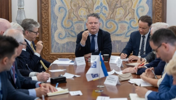 Шлях до миру та підтримка України: в Офісі Президента провели зустріч з делегацією ОБСЄ Шлях до миру та підтримка України: в Офісі Президента провели зустріч з делегацією ОБСЄ